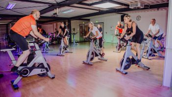 Spinning groepsles bij Ponsen fitness Dinxperlo